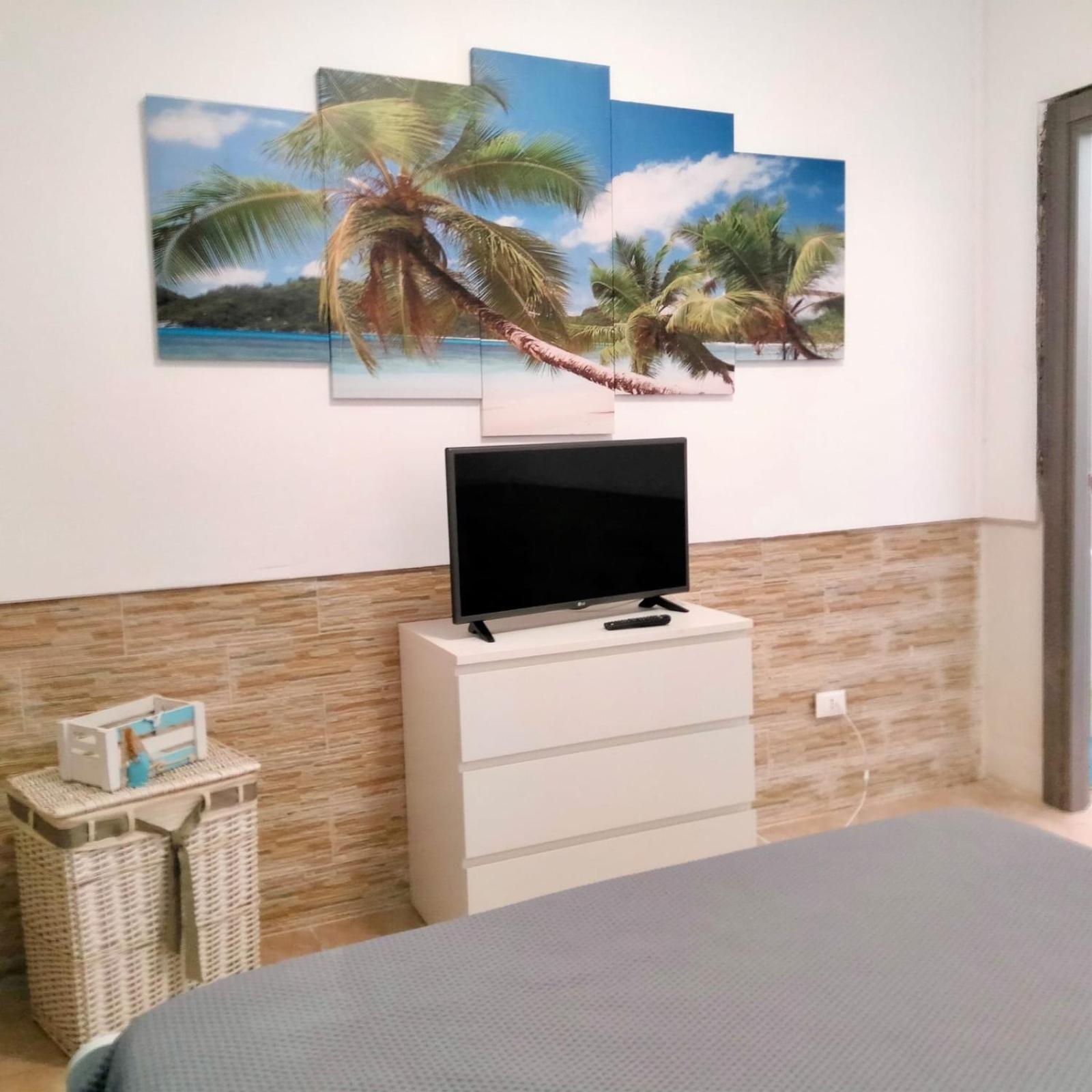 Villa Tellina Mare Luna グラネッリ エクステリア 写真